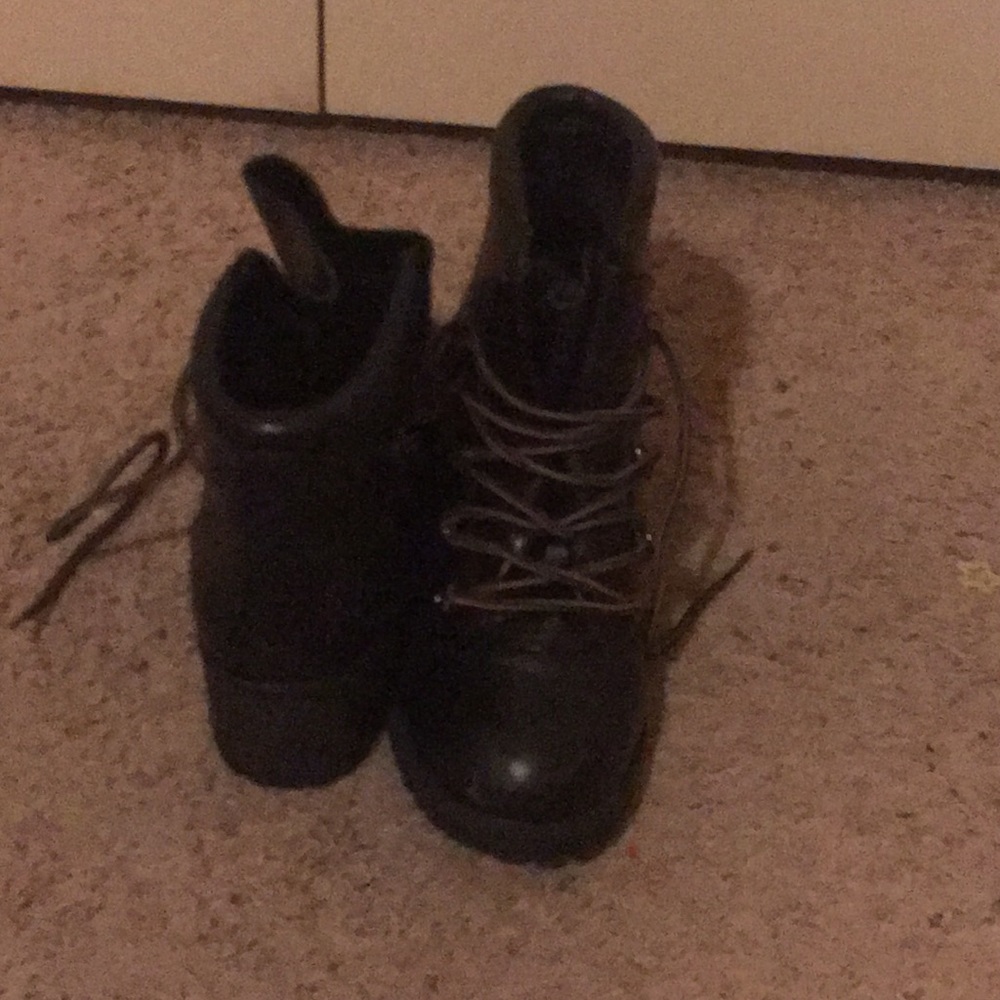 Black boots